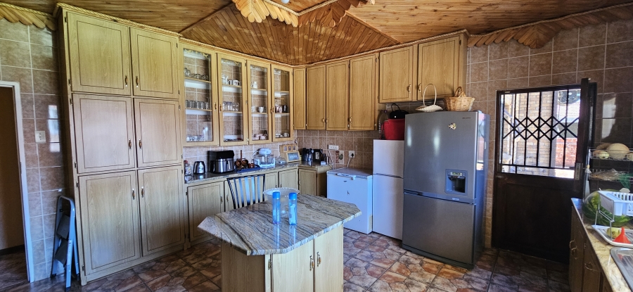 4 Bedroom Property for Sale in Carters Glen Northern Cape